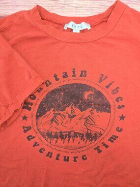 Gaze Red "Mountain Vibes Adventure Time" T-Shirt Small